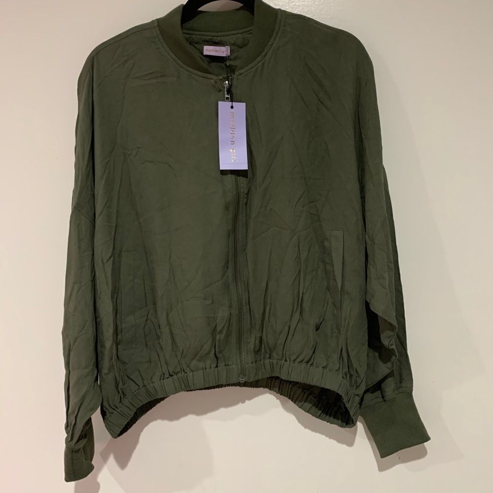 madden Girl Green long sleeves Jacket NWT